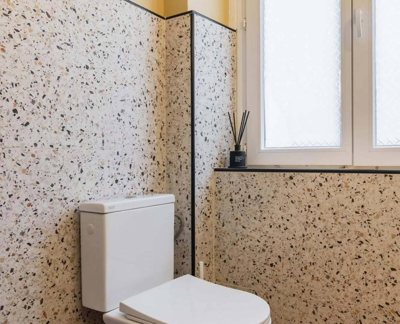 Grand Studio Refait A Neuf Paris 16 - 4P - Flat-Guest Apartment